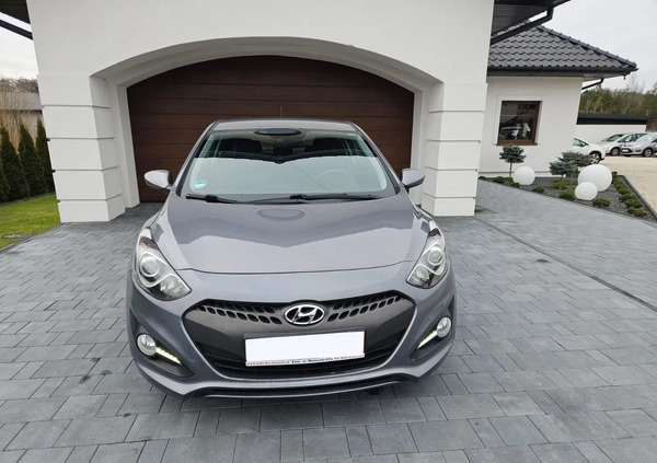 Hyundai Coupe cena 28999 przebieg: 129785, rok produkcji 2012 z Siewierz małe 254